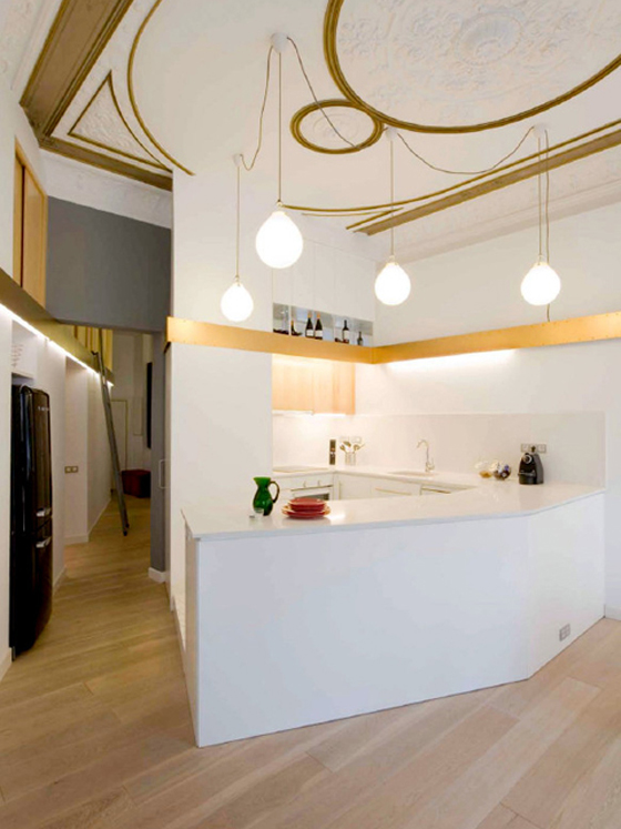 A Room with a Beautiful Roof in Barcelona