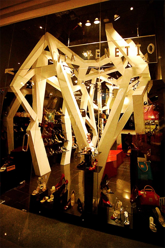 Classic Store Interior by Buensalido+Architects