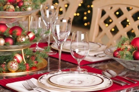 Beautiful Christmas Dining & Tabletop Decorating Beautiful Christmas Dining & Tabletop Decorating 10