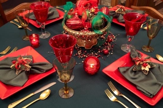 Beautiful Christmas Dining & Tabletop Decorating Beautiful Christmas Dining & Tabletop Decorating 13