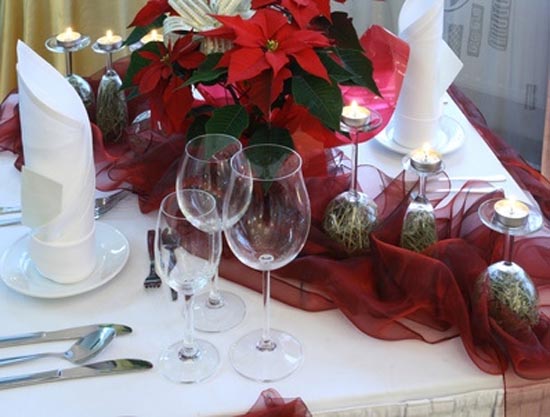 Beautiful Christmas Dining & Tabletop Decorating Beautiful Christmas Dining & Tabletop Decorating 14