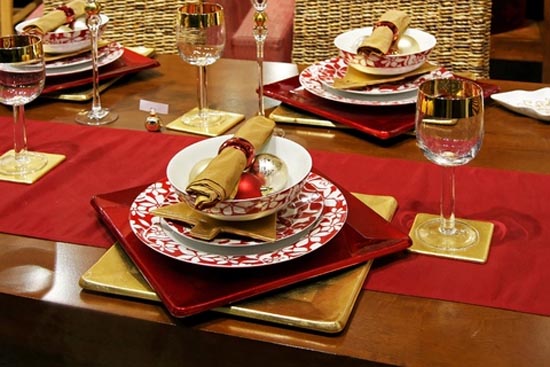 Beautiful Christmas Dining & Tabletop Decorating Beautiful Christmas Dining & Tabletop Decorating 2