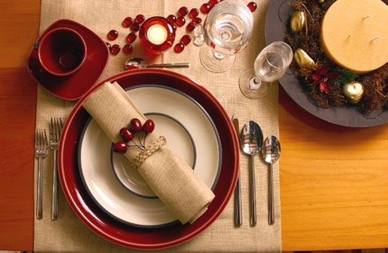 Beautiful Christmas Dining & Tabletop Decorating Beautiful Christmas Dining & Tabletop Decorating 3