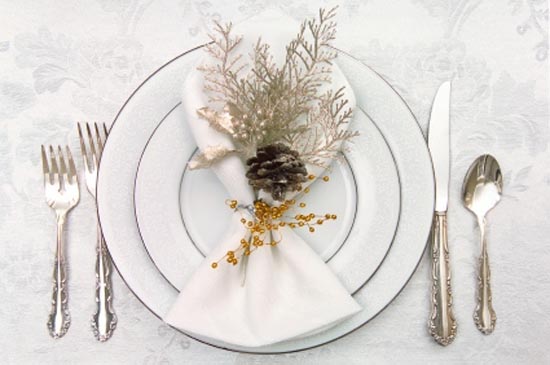 Beautiful Christmas Dining & Tabletop Decorating Beautiful Christmas Dining & Tabletop Decorating 5