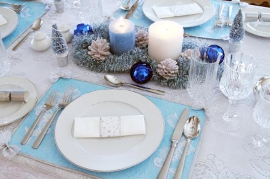 Beautiful Christmas Dining & Tabletop Decorating Beautiful Christmas Dining & Tabletop Decorating 9