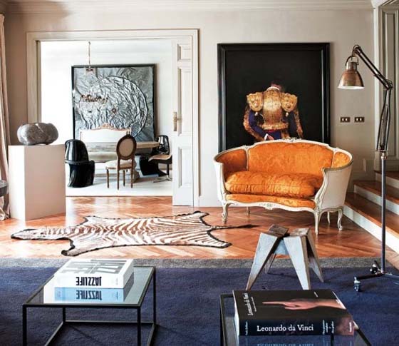 Beautiful Apartment with Classic and Antique Furniture Beautiful Apartment with Classic and Antique Furniture