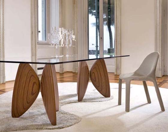Vanessa Dining Table by Bartoli